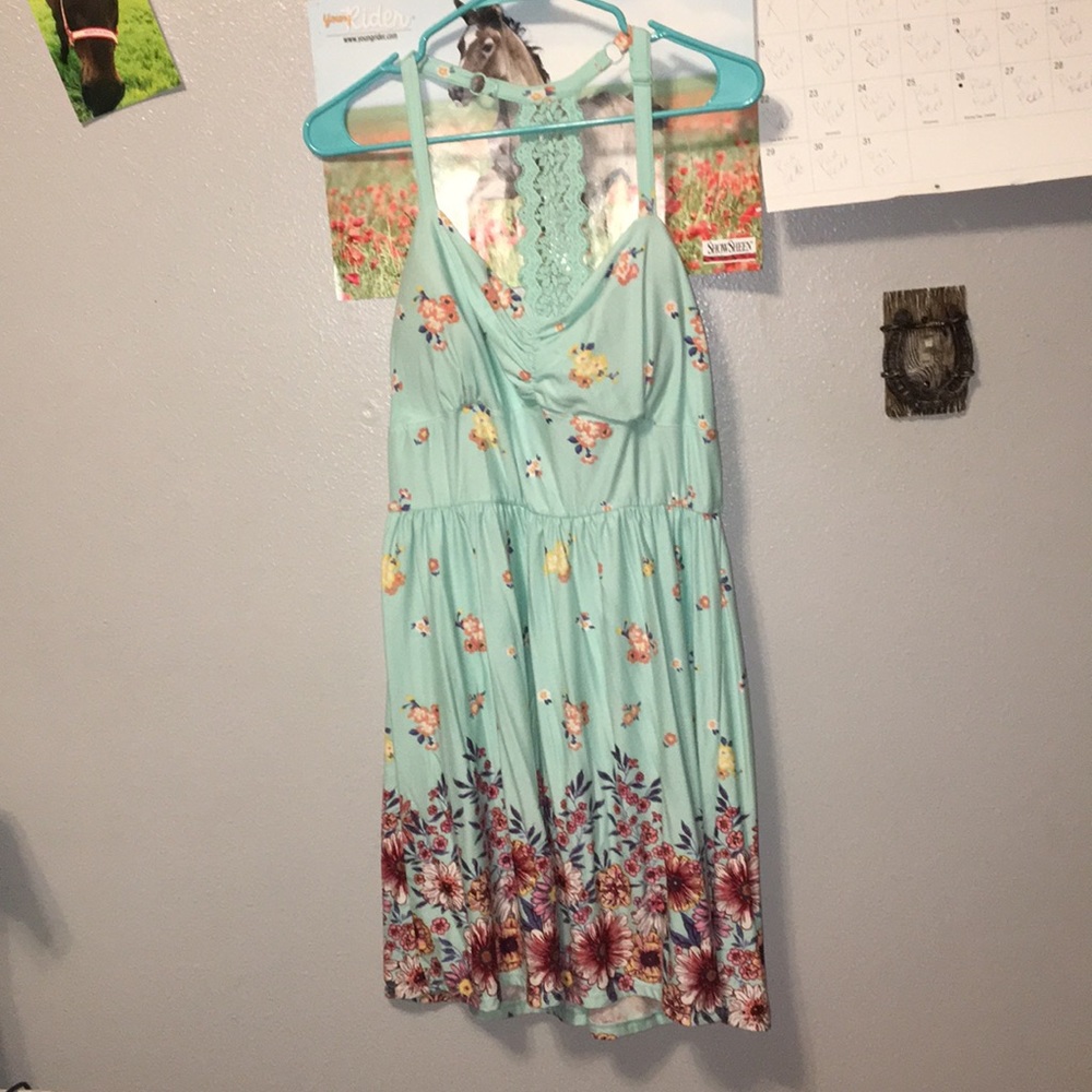 Size XL summer dress.